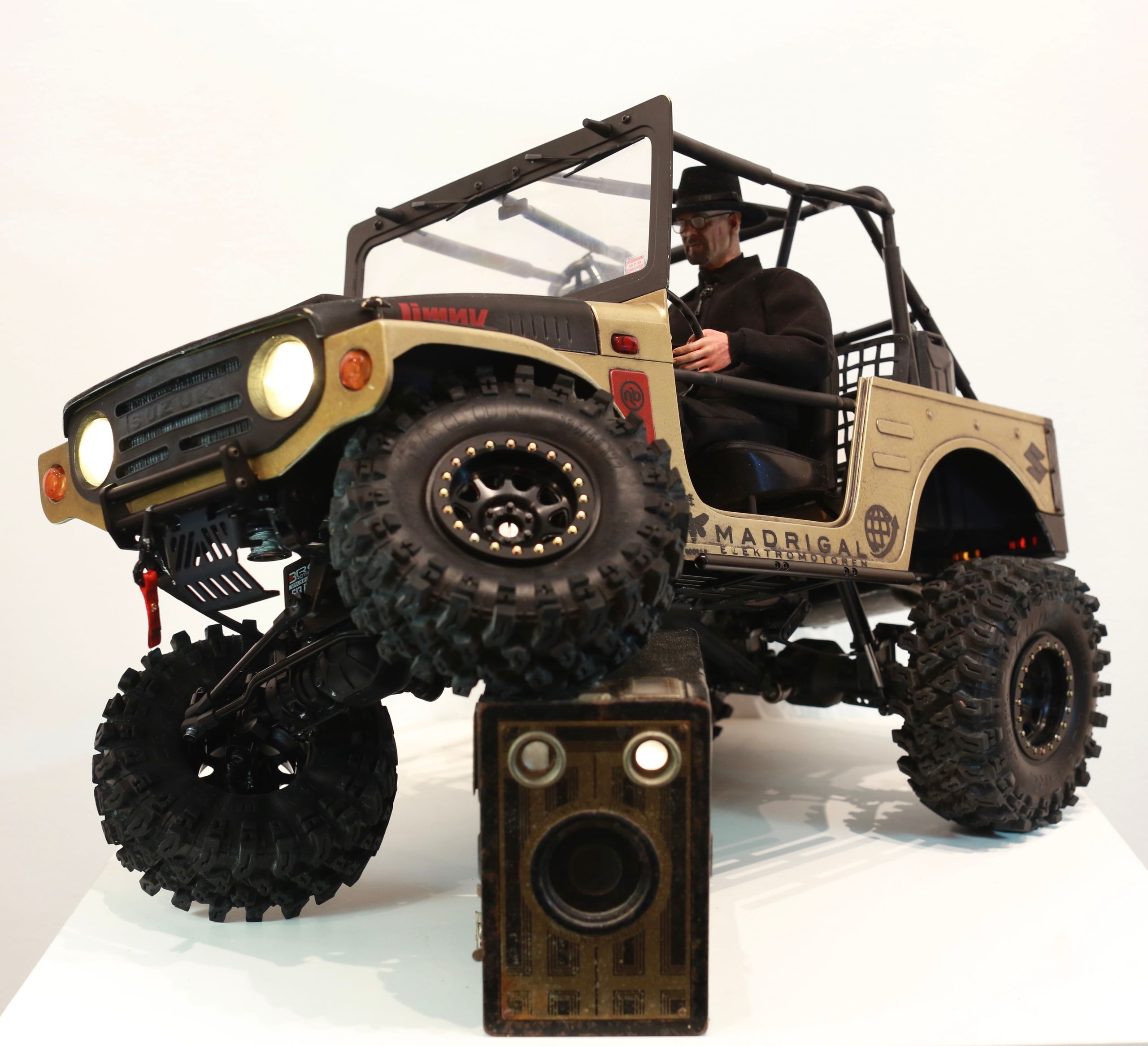 1/6 scale FMS Suzuki Jimny rc truck with Breaking Bad Walter White theme.