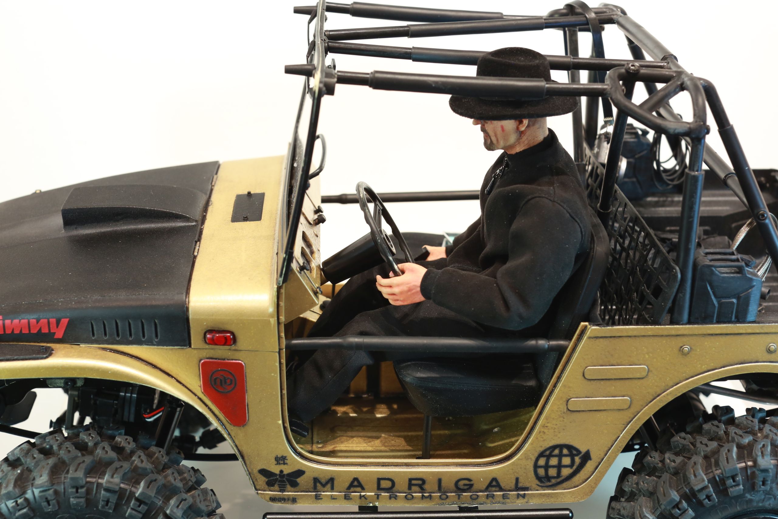 1/6 scale FMS Suzuki Jimny rc truck with Breaking Bad Walter White theme.