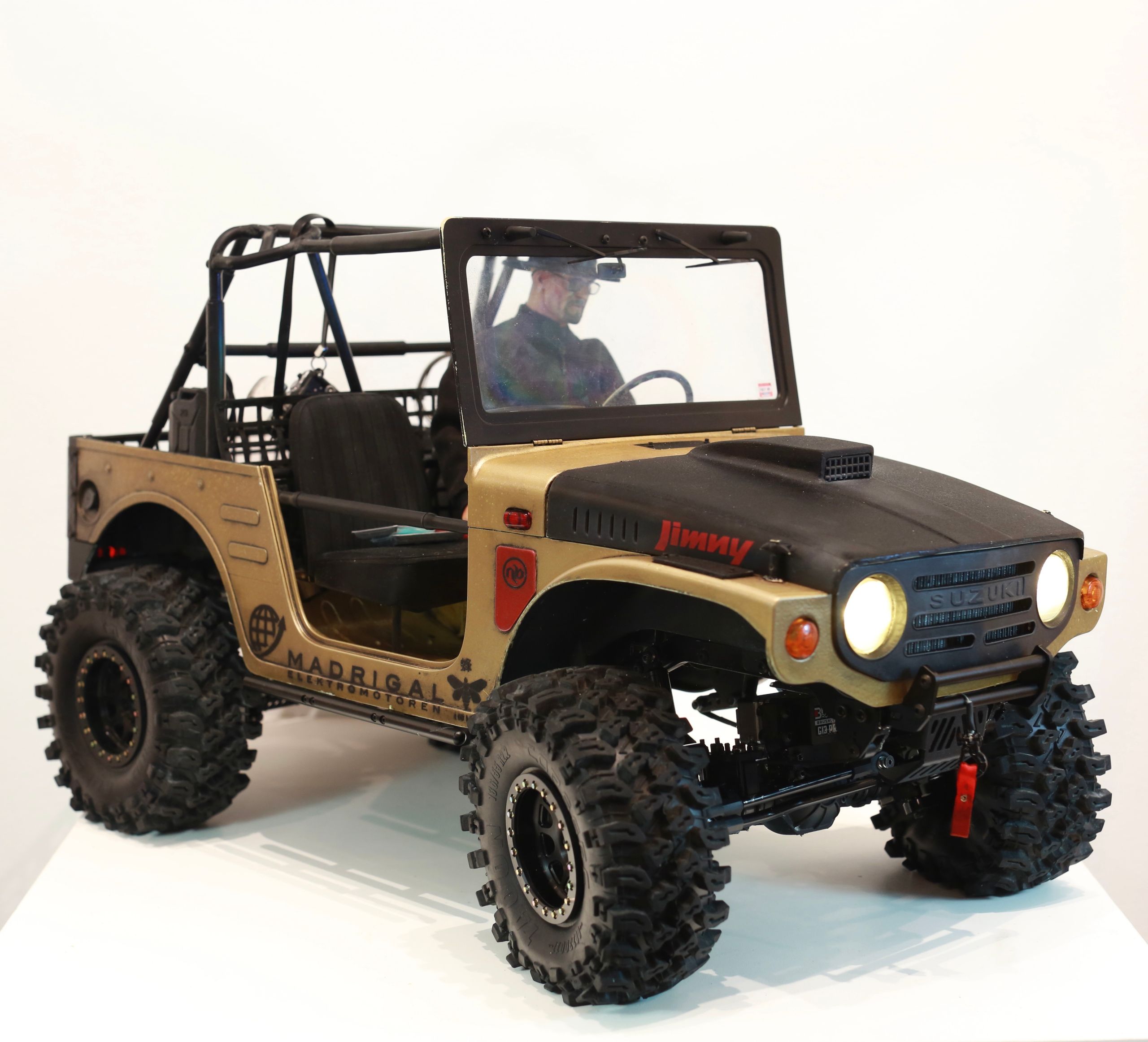 1/6 scale FMS Suzuki Jimny rc truck with Breaking Bad Walter White theme.