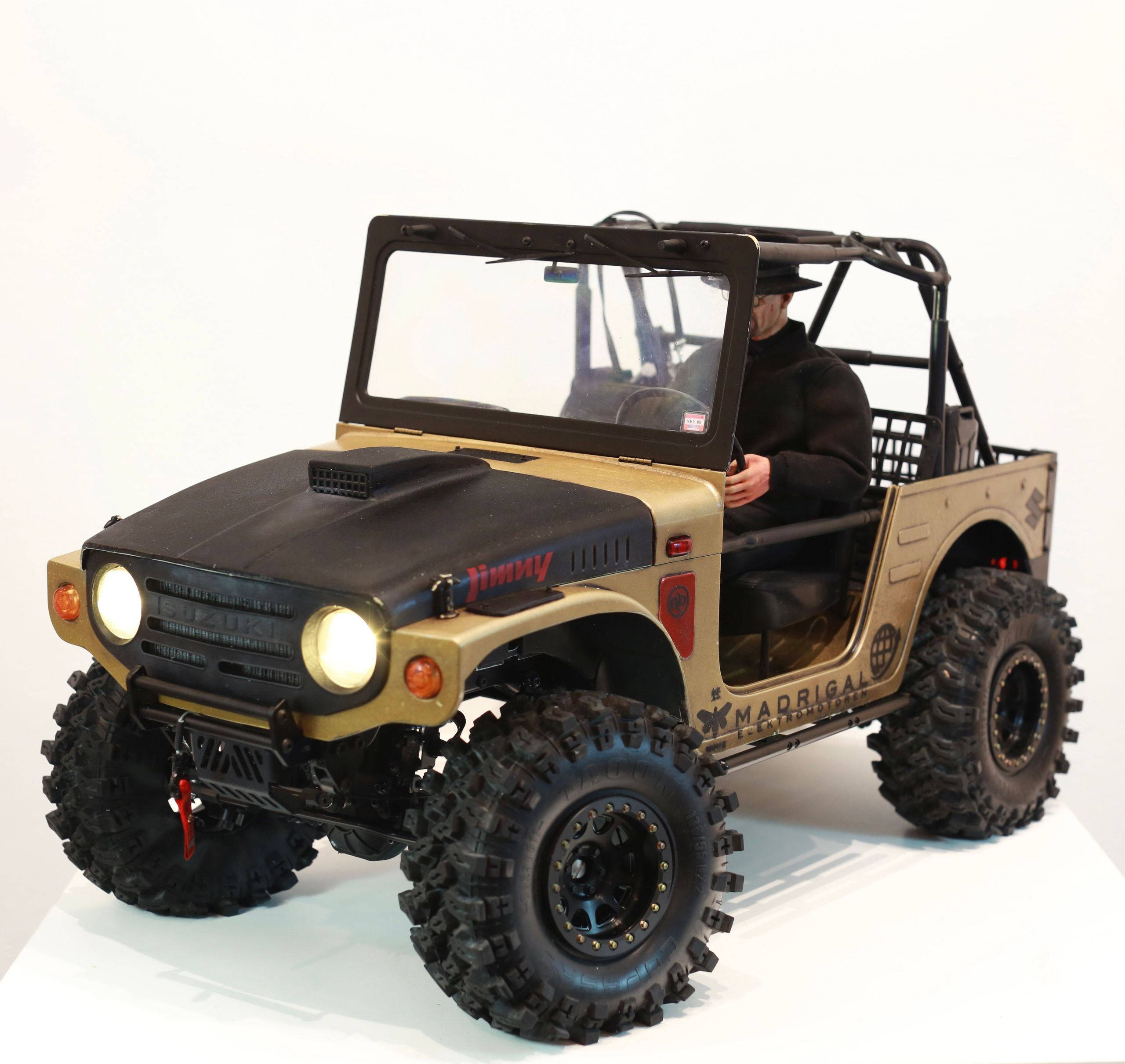 1/6 scale FMS Suzuki Jimny rc truck with Breaking Bad Walter White theme.