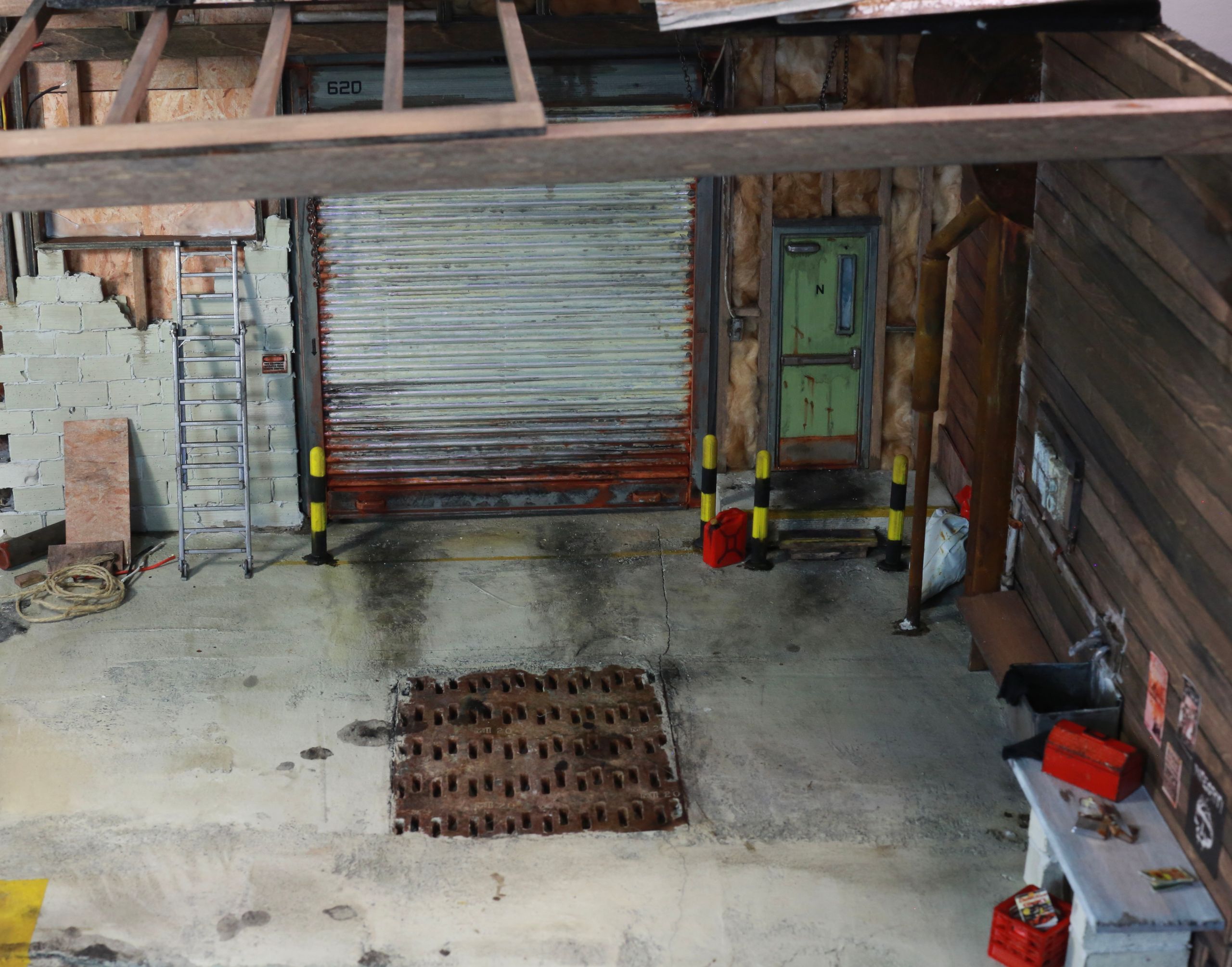 1/24-1/18 scale post-apocalyptic wasteland auto mechanic garage miniature diorama constructed from mixed media and found objects