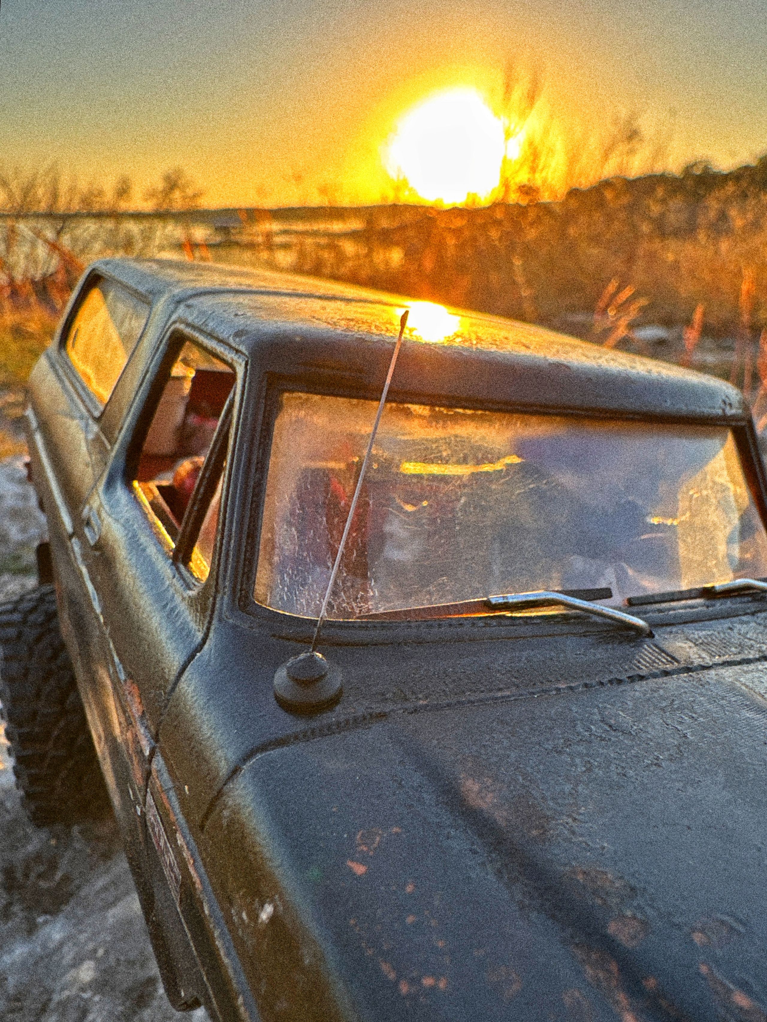 1970s Ford Bronco RC build with female driver and mural painting supplies in the back and her beloved cat by artist nick baxter in austin texas.